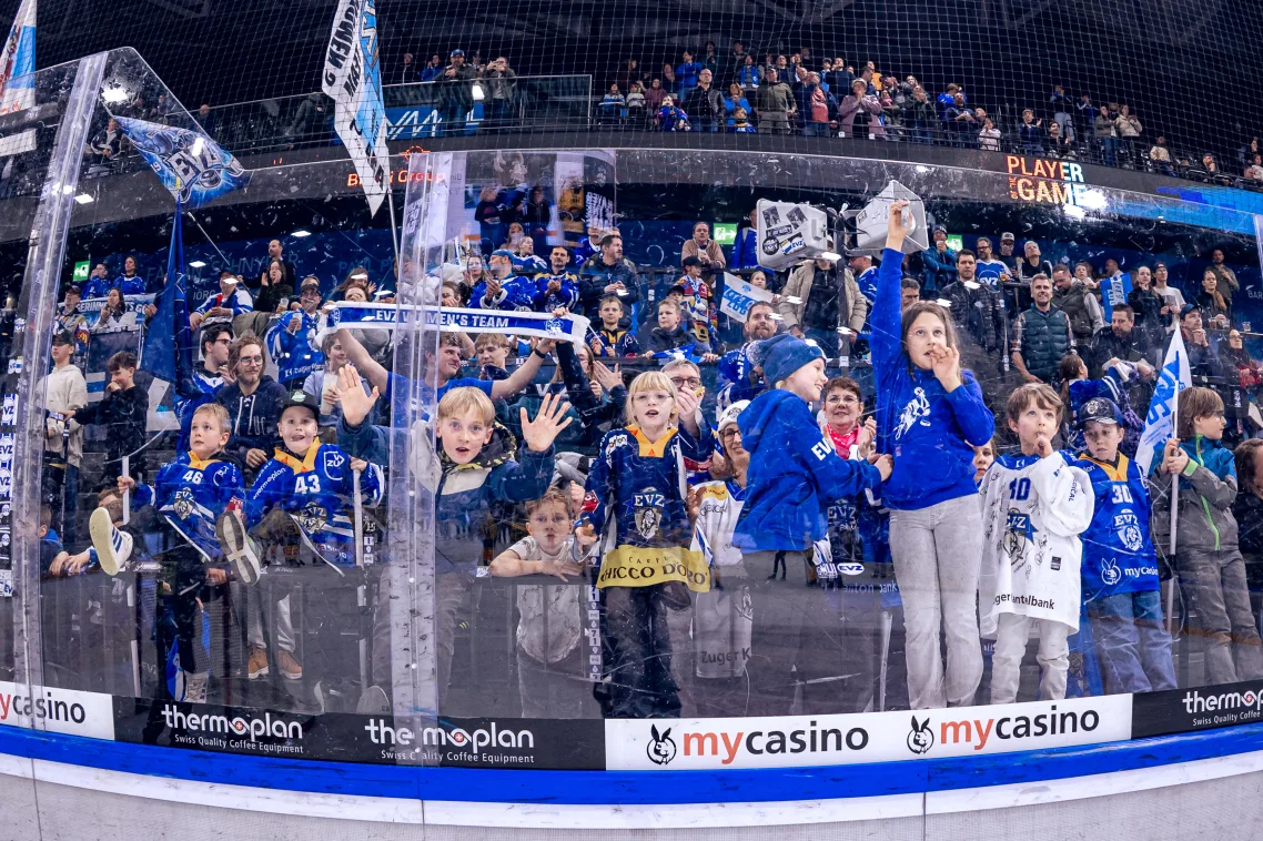 - 21.03.2026 - PostFinance Women's League, Playoff Final, Spiel 1, Eishockey, OYM hall, Zug: EV Zug - SC Bern . (Bild von Philipp Hegglin/ EV Zug Official)