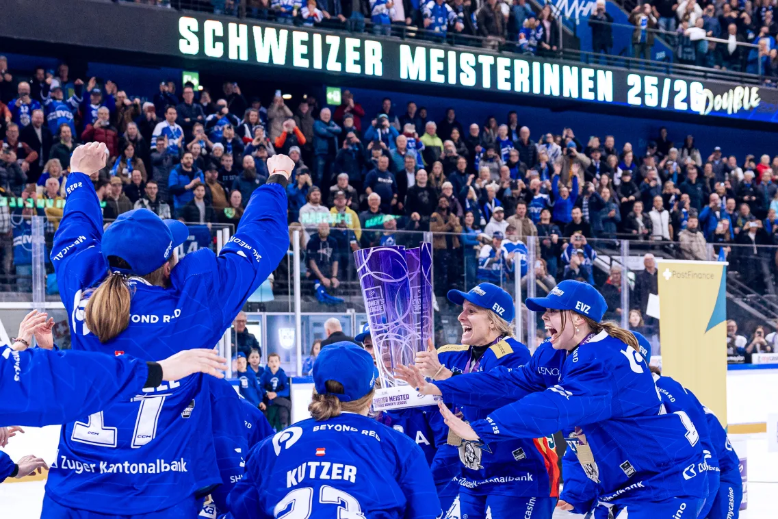 - 25.03.2026 - PostFinance Women's League, Playoff Final, Spiel 3, Eishockey, OYM hall, Zug: EV Zug - SC Bern . (Bild von Philipp Hegglin/ EV Zug Official)